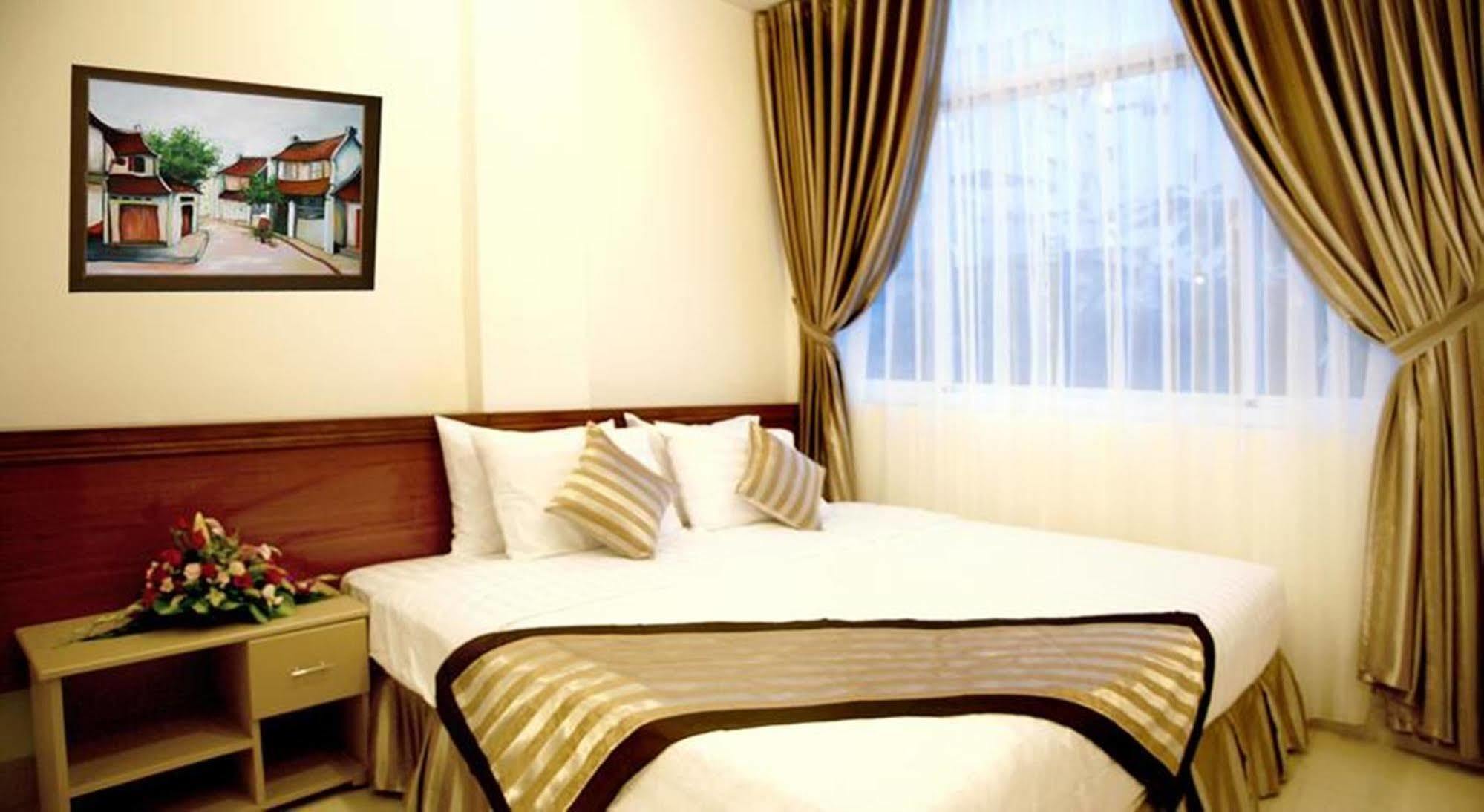 New Sunny Hotel Ho Chi Minh City Exterior photo