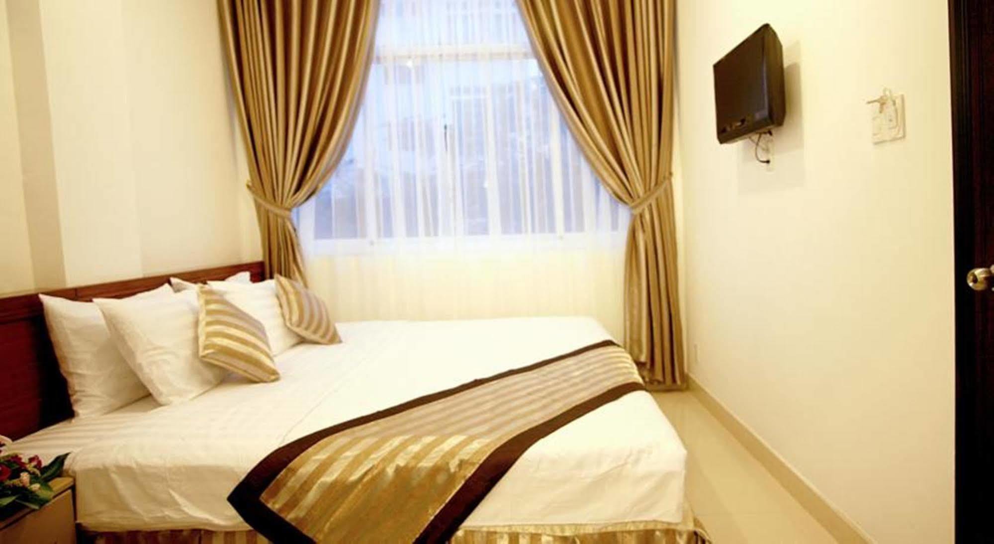 New Sunny Hotel Ho Chi Minh City Exterior photo